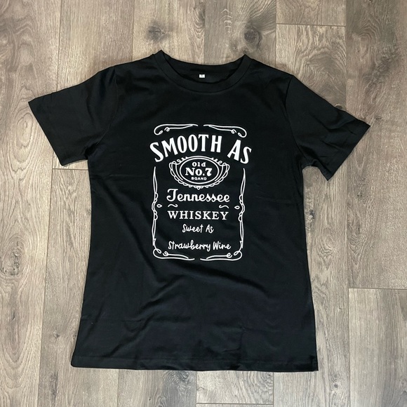 Trendy Fashion Whiskey t-shirt. - Picture 2 of 5
